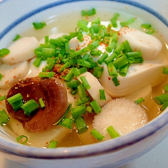 白だしで 豆腐とエリンギのお吸い物 レシピ 作り方 By ぷ みぃまま 楽天レシピ